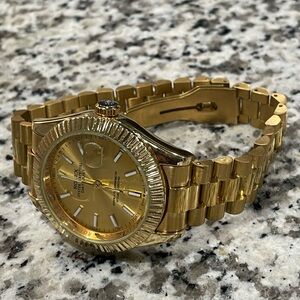 Luxury Gold Men's Watch